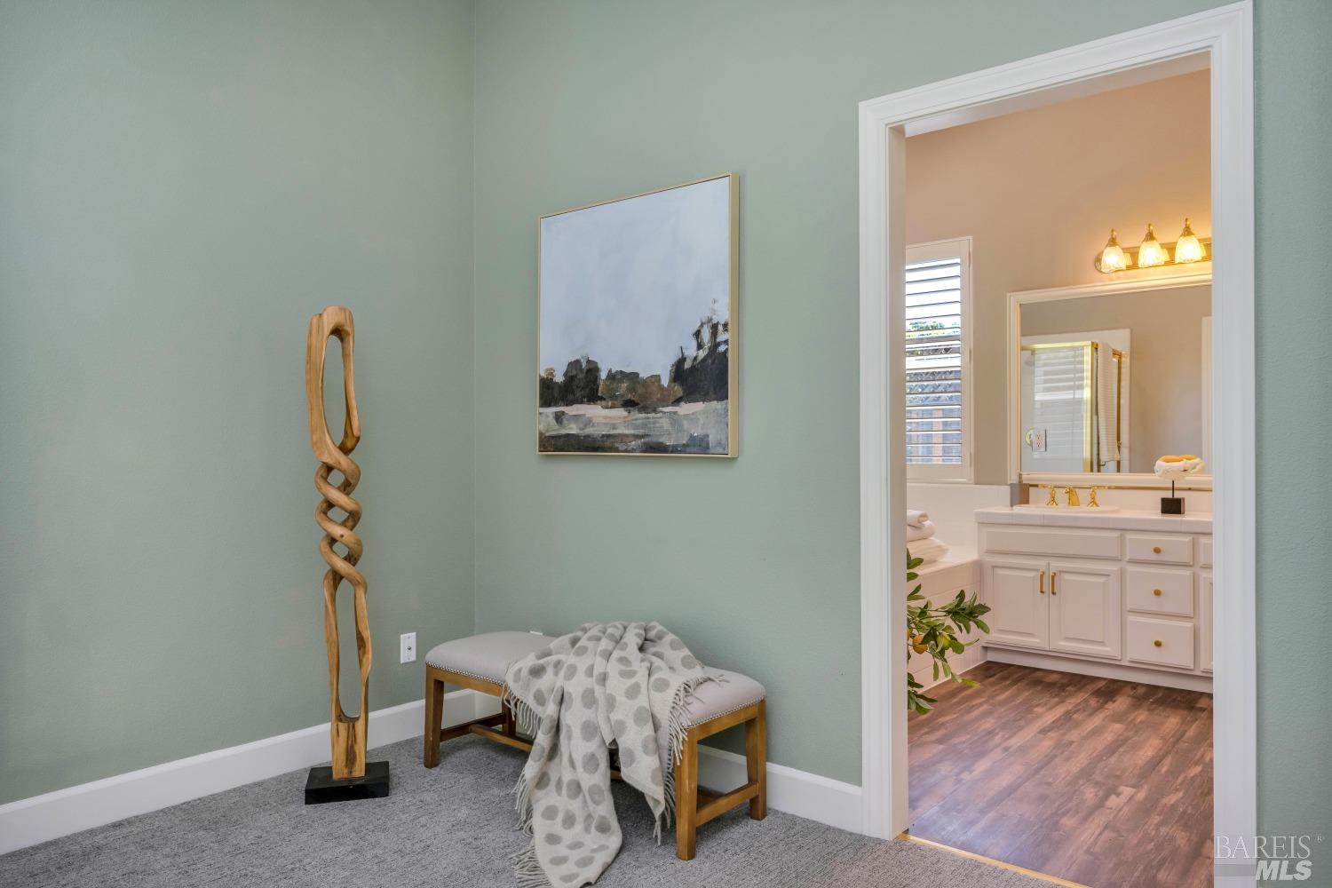 1186 Meadowcreek Circle