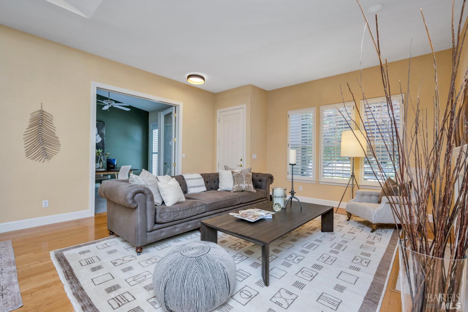 1186 Meadowcreek Circle