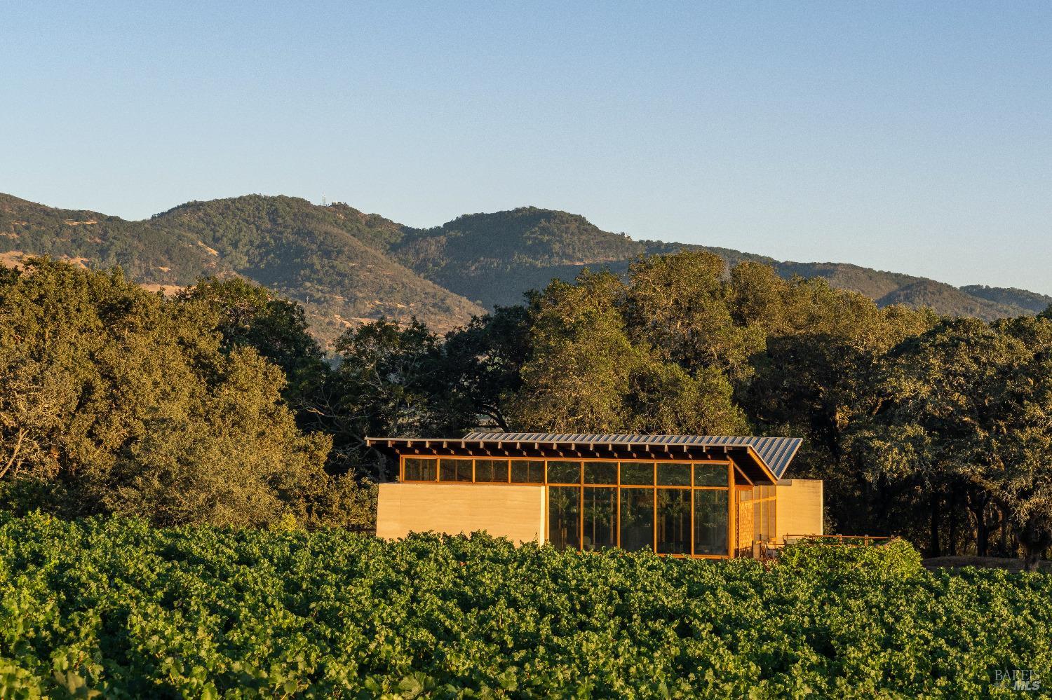 2181 North 3rd Avenue