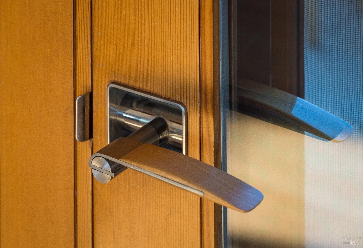 2181 North 3rd Avenue