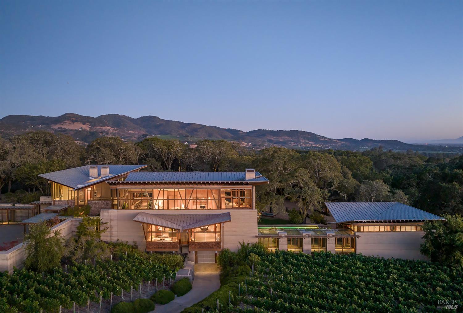 2181 North 3rd Avenue