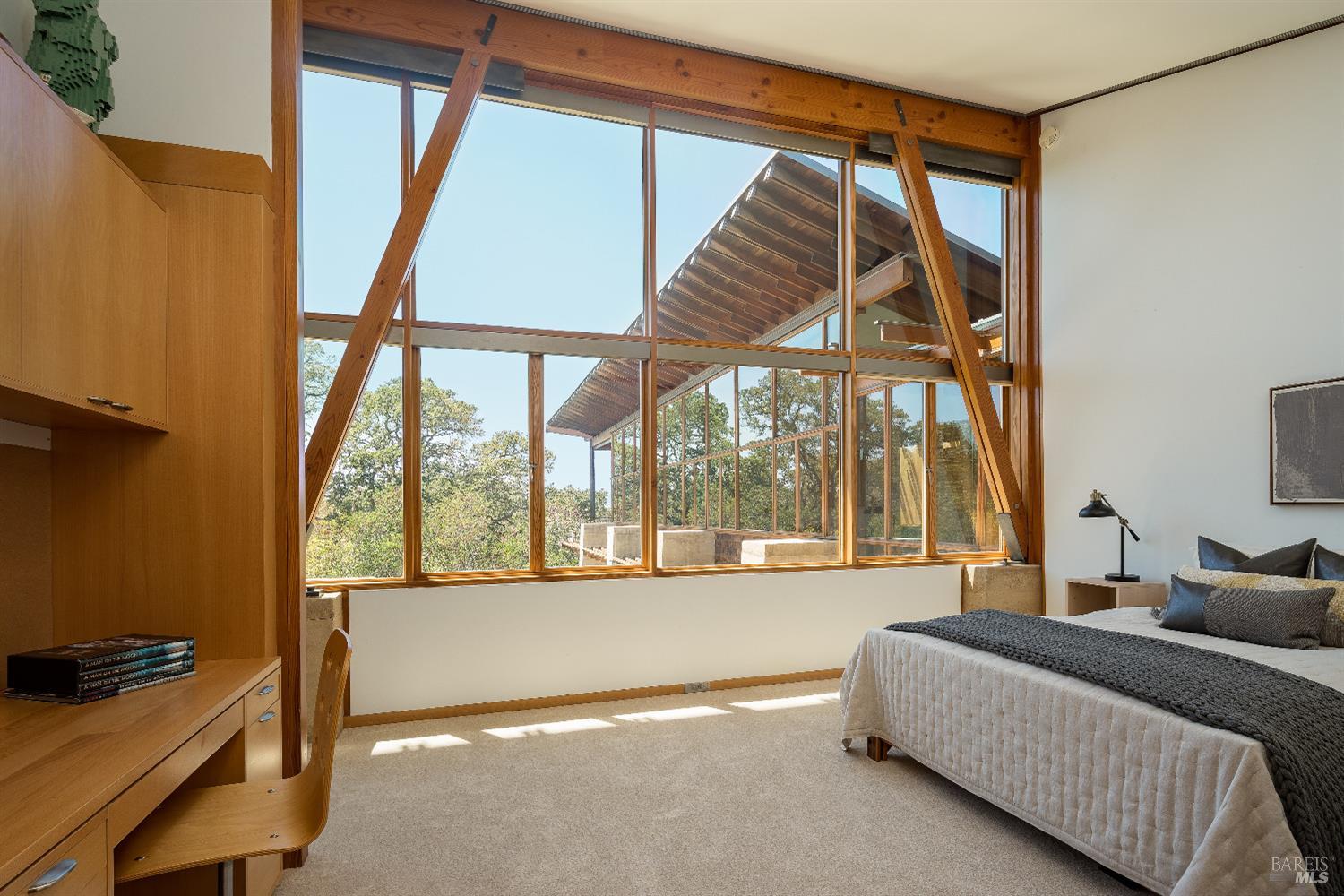 2181 North 3rd Avenue