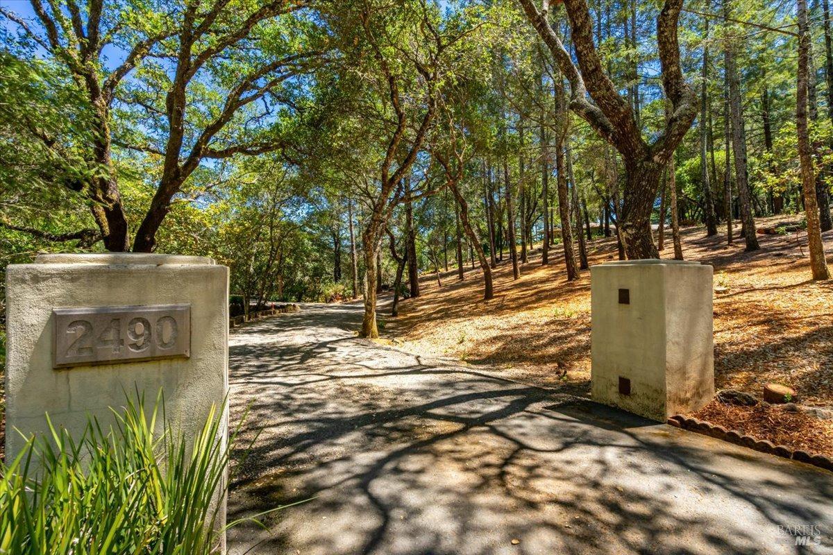 2490 Spring Mountain Road