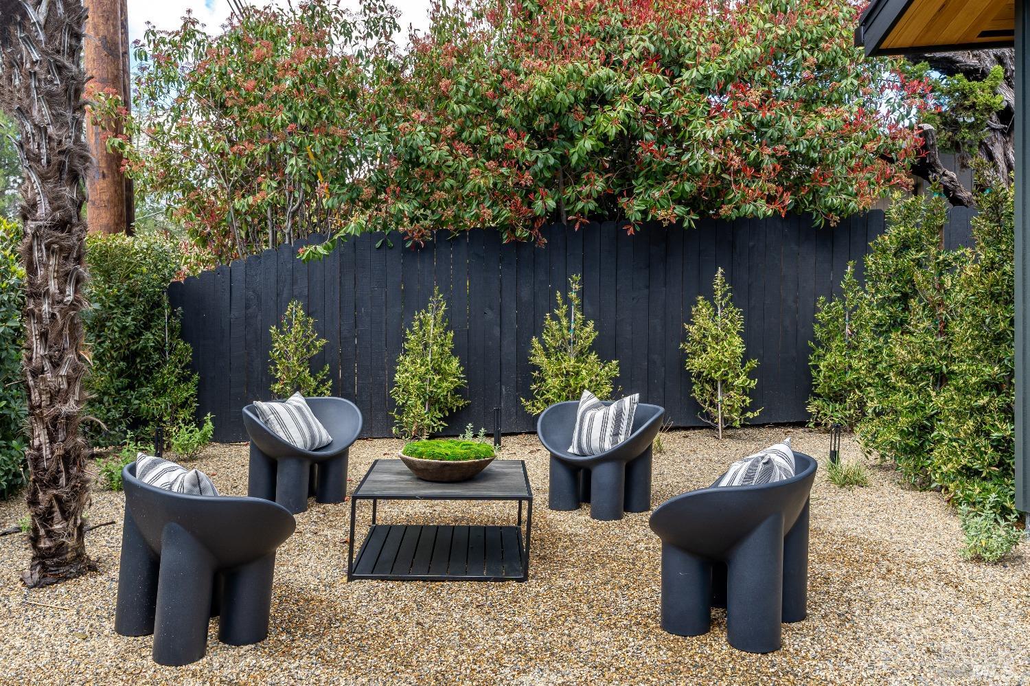 1820 Spring Mountain Road