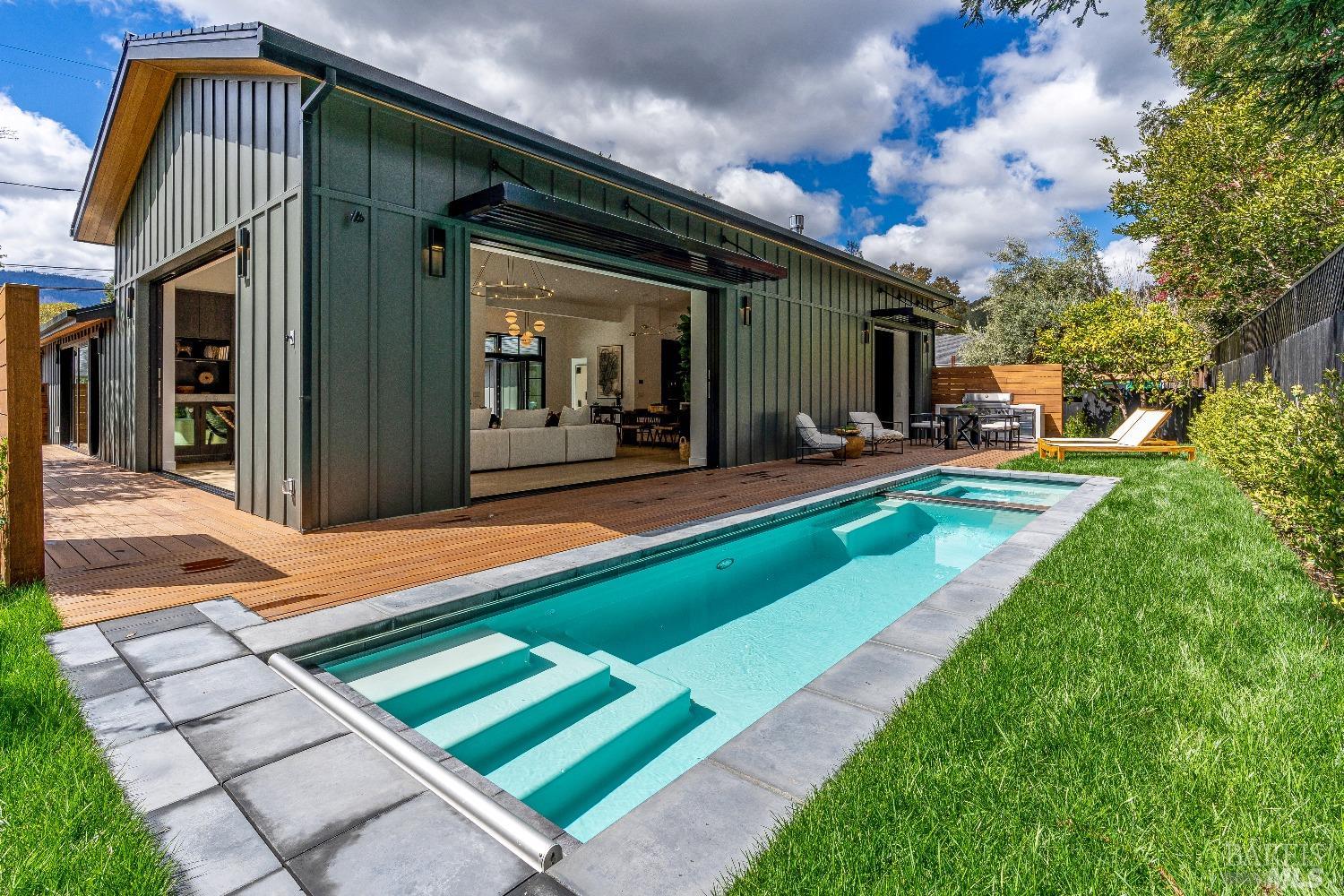 1820 Spring Mountain Road