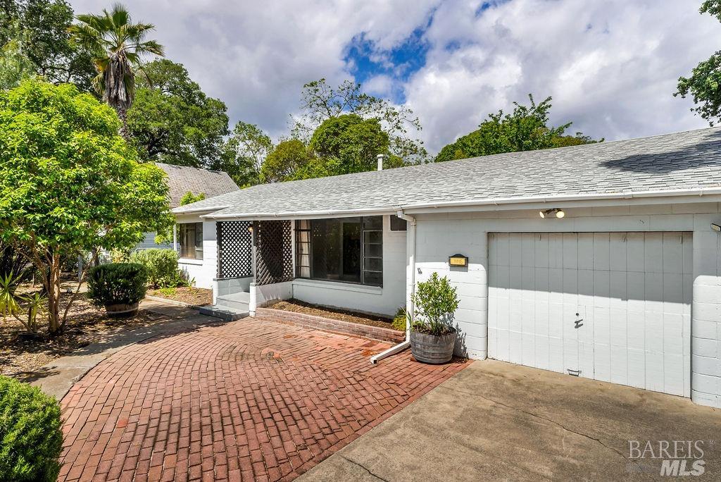 1446 Sulphur Springs Avenue