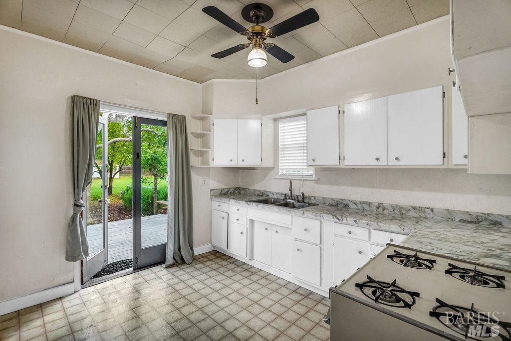 1446 Sulphur Springs Avenue