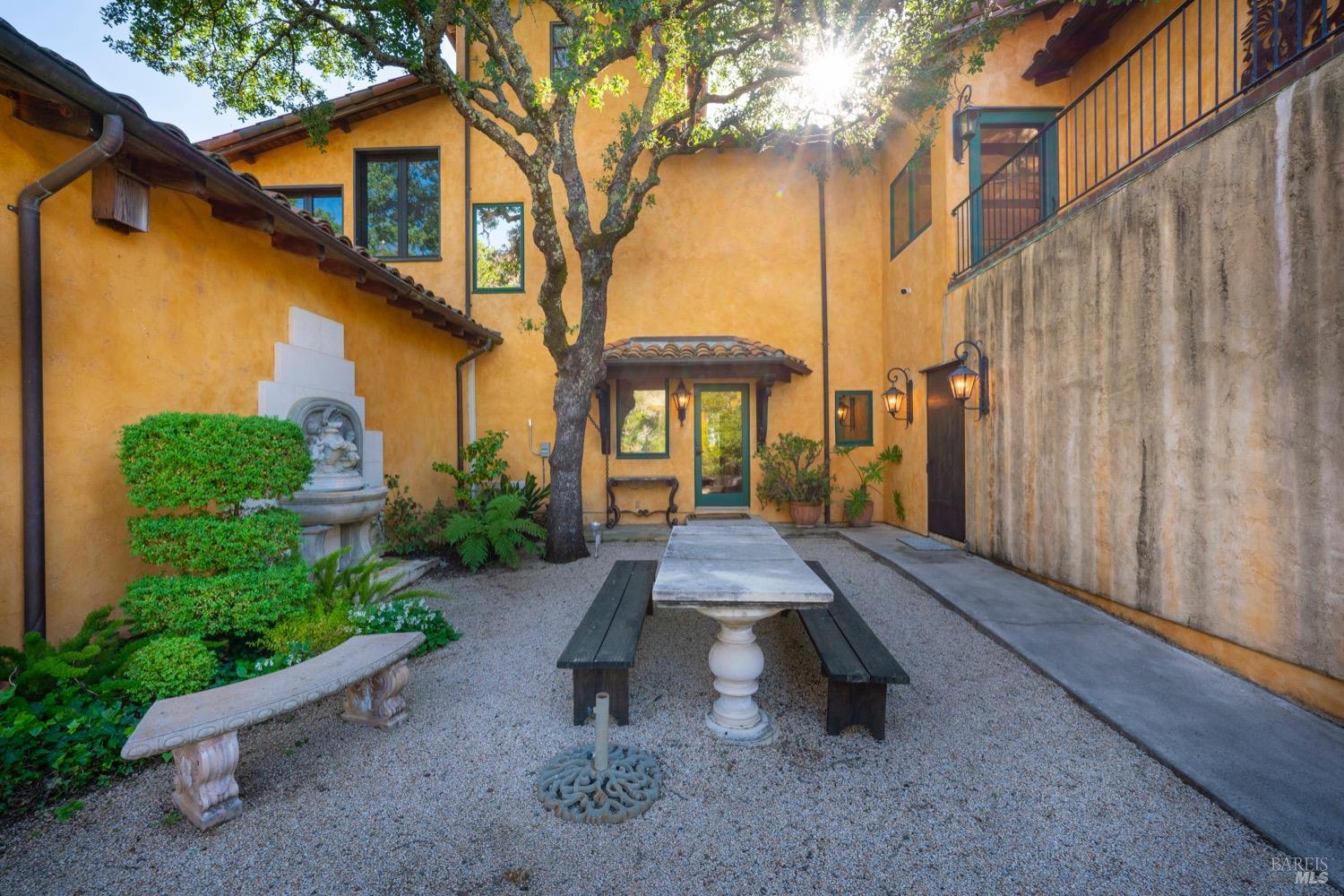 7760 Silverado Trail