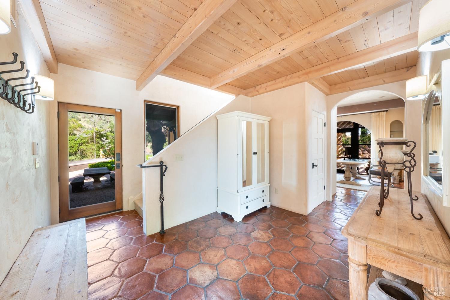 7760 Silverado Trail