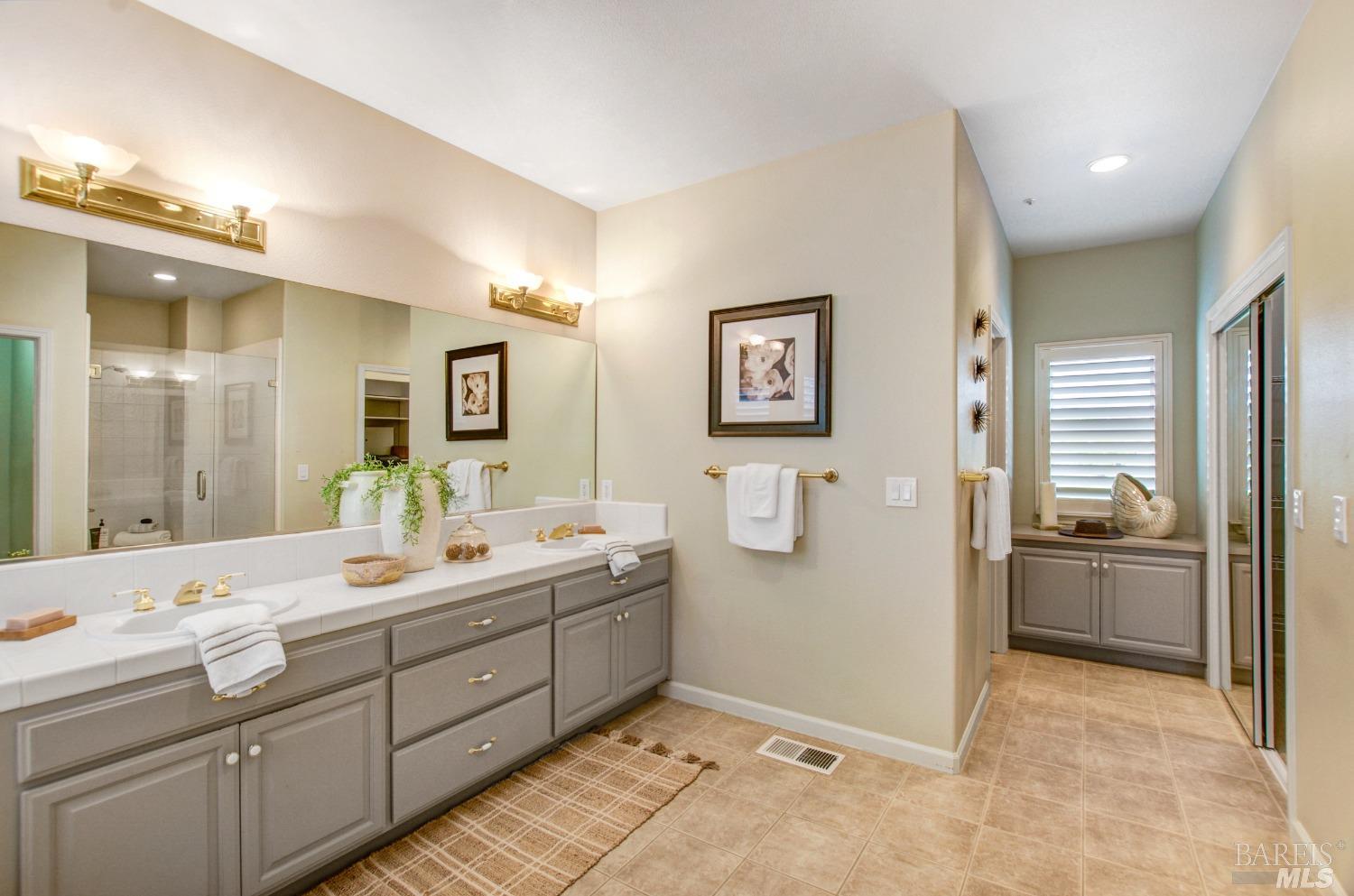 330 Alta Mesa Circle