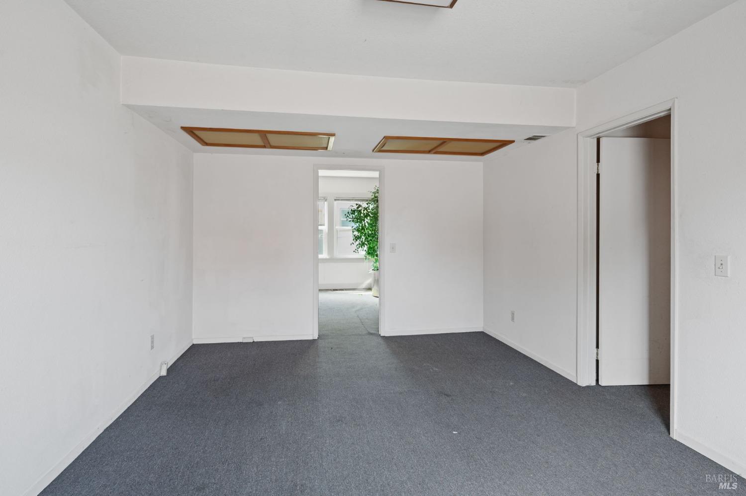 1557 Tennessee Street