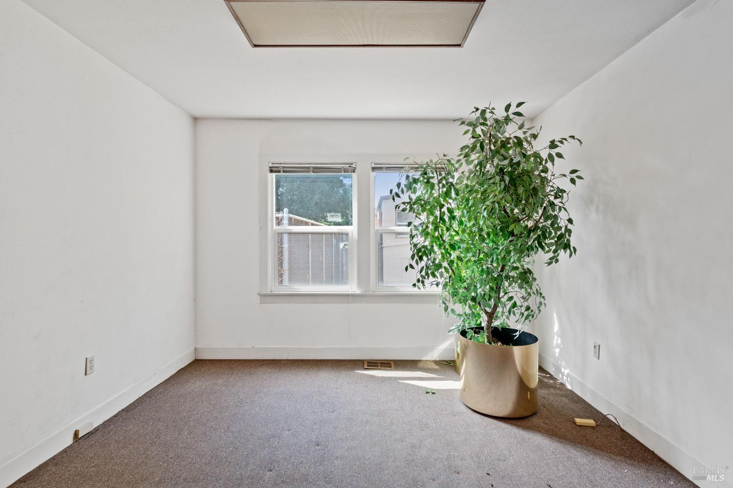 1557 Tennessee Street