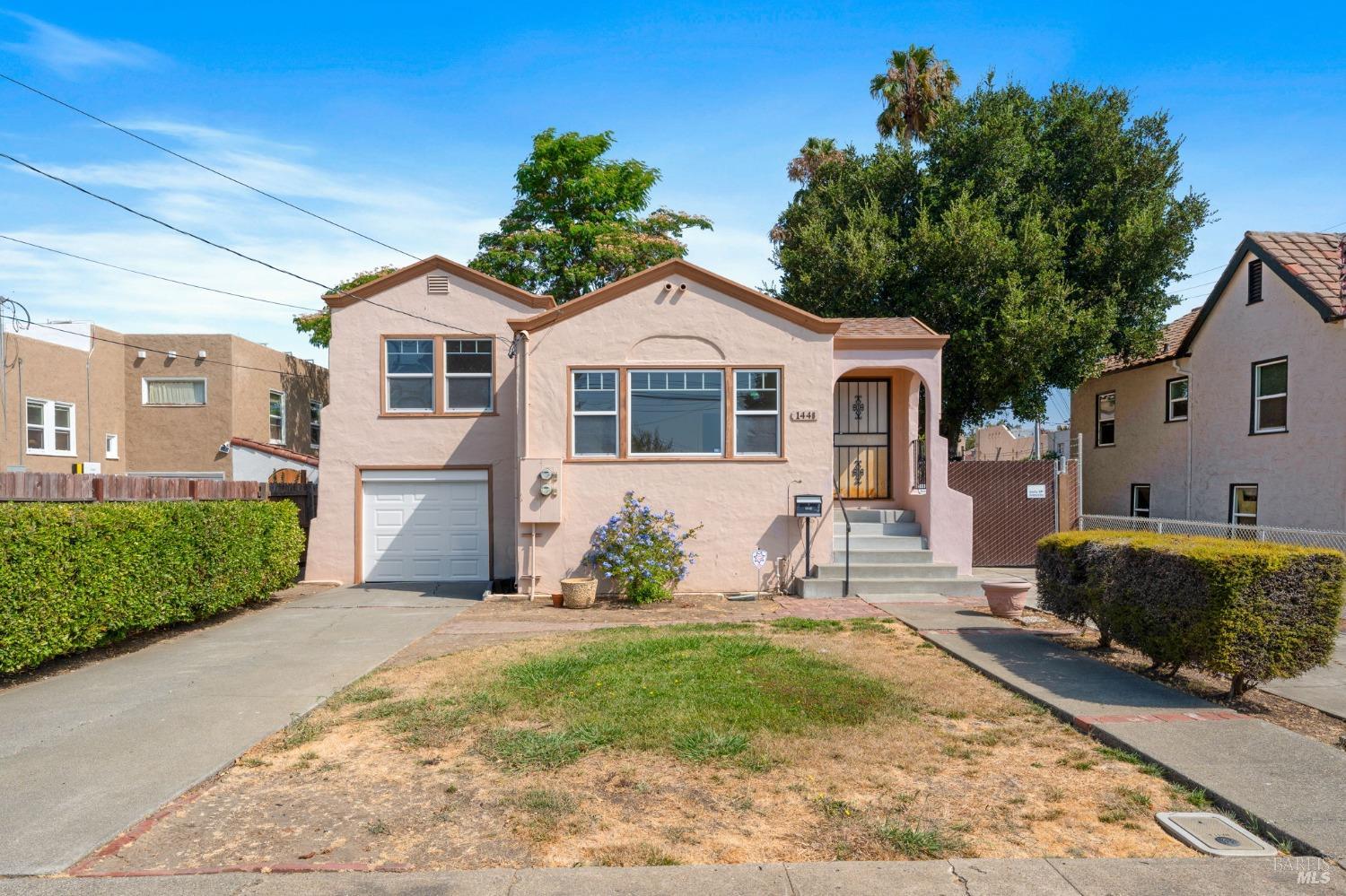 1557 Tennessee Street