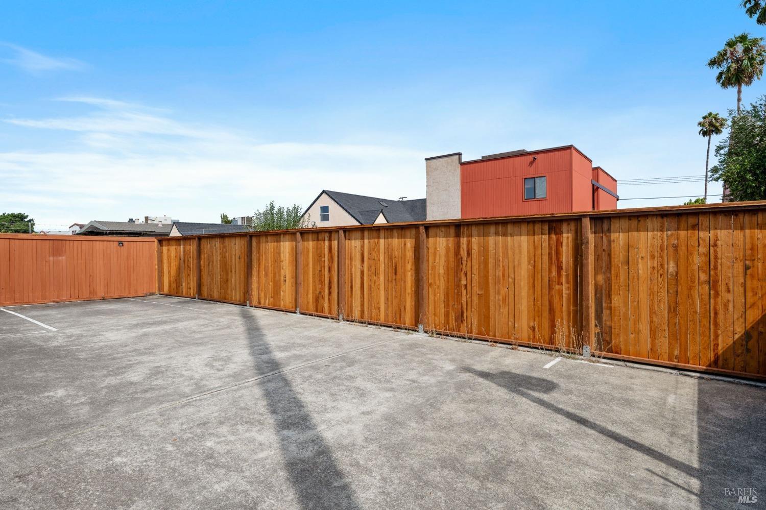 1557 Tennessee Street