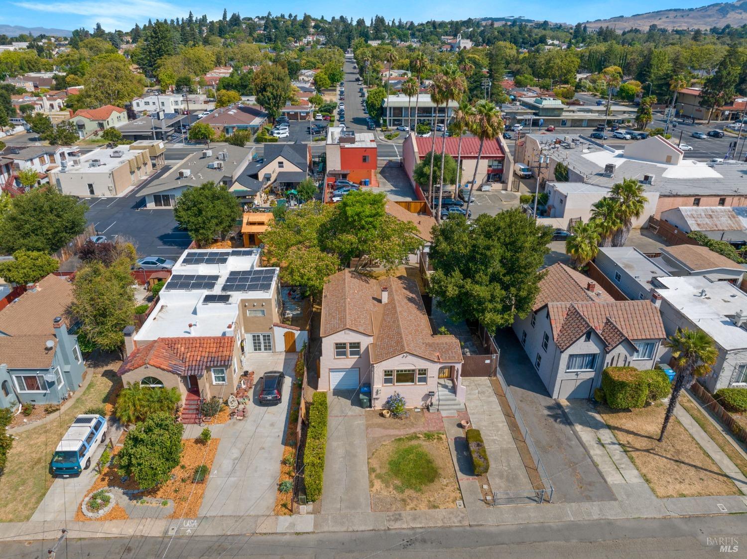 1557 Tennessee Street