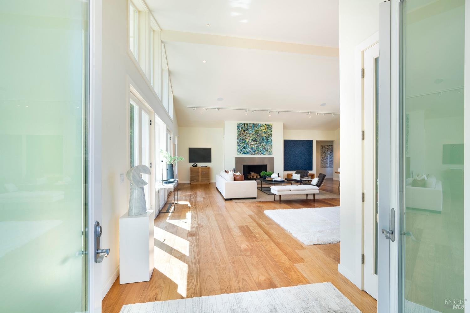 1610 Sulphur Springs Avenue