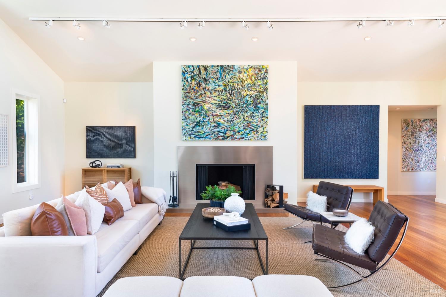 1610 Sulphur Springs Avenue