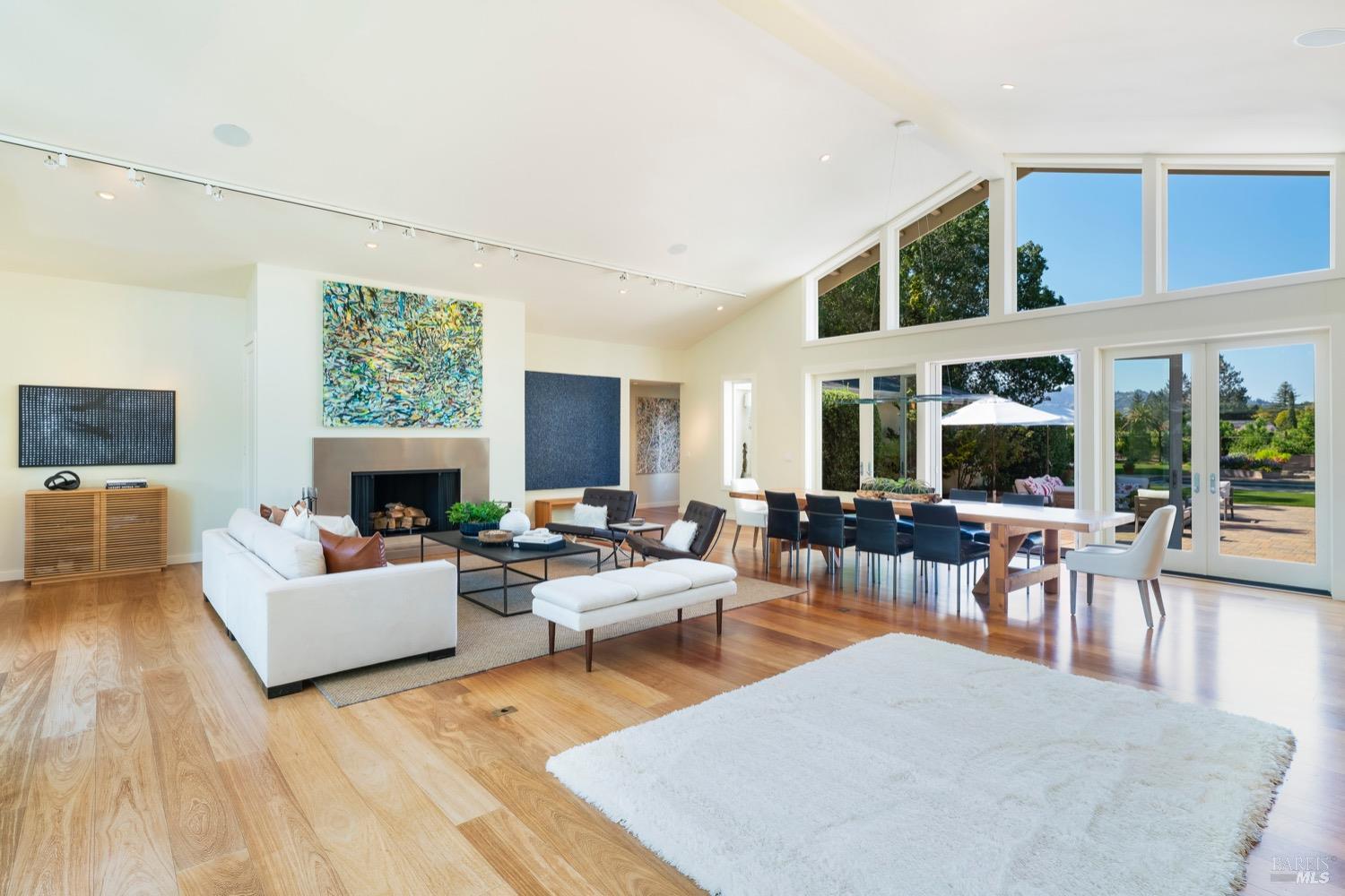 1610 Sulphur Springs Avenue