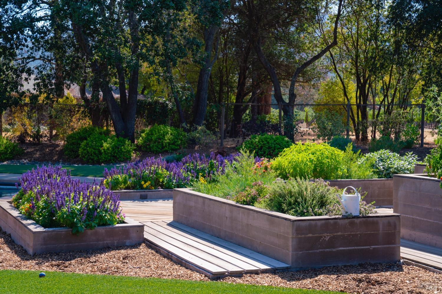 1610 Sulphur Springs Avenue