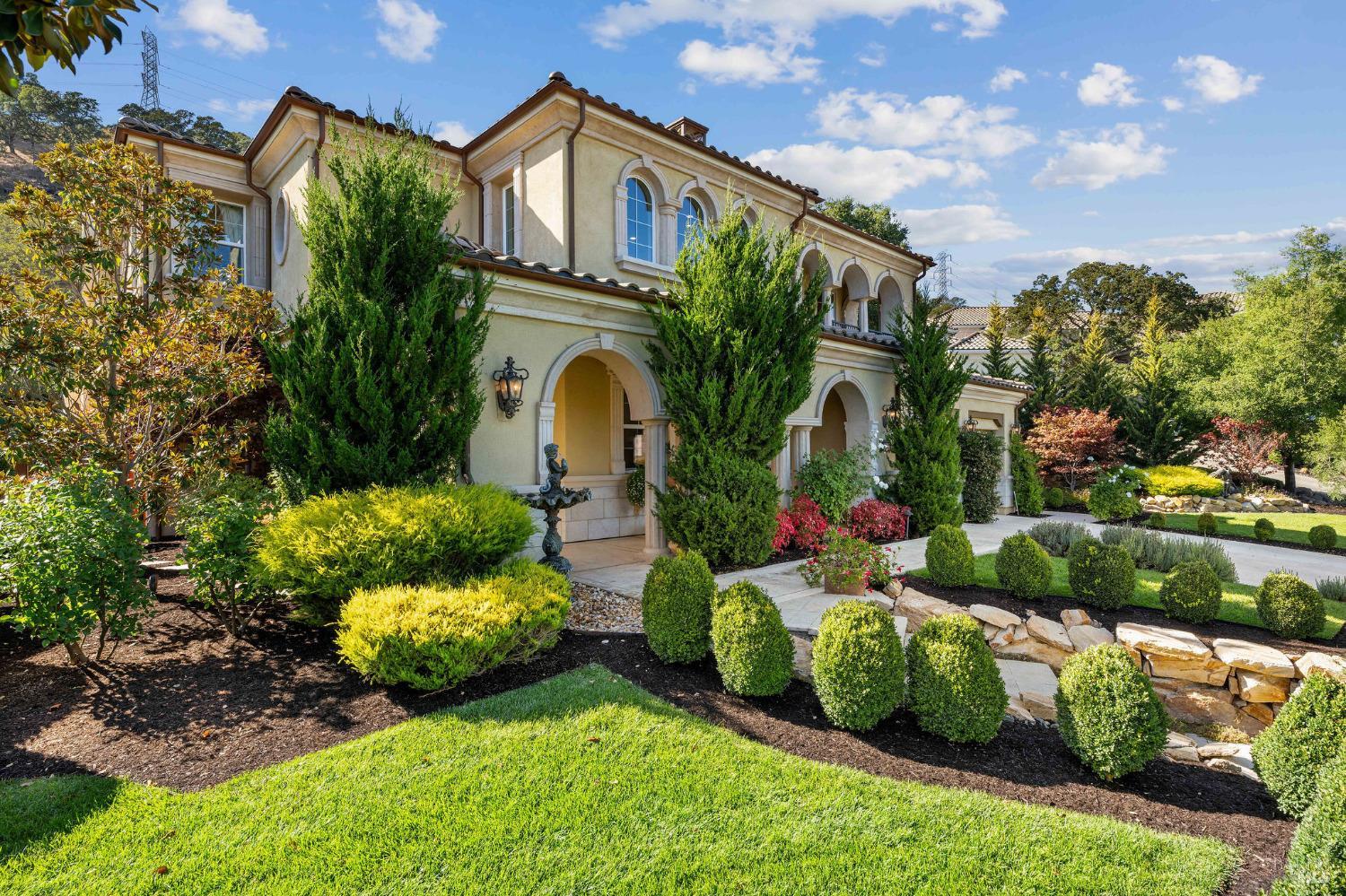 5332 Boulder Ridge Court