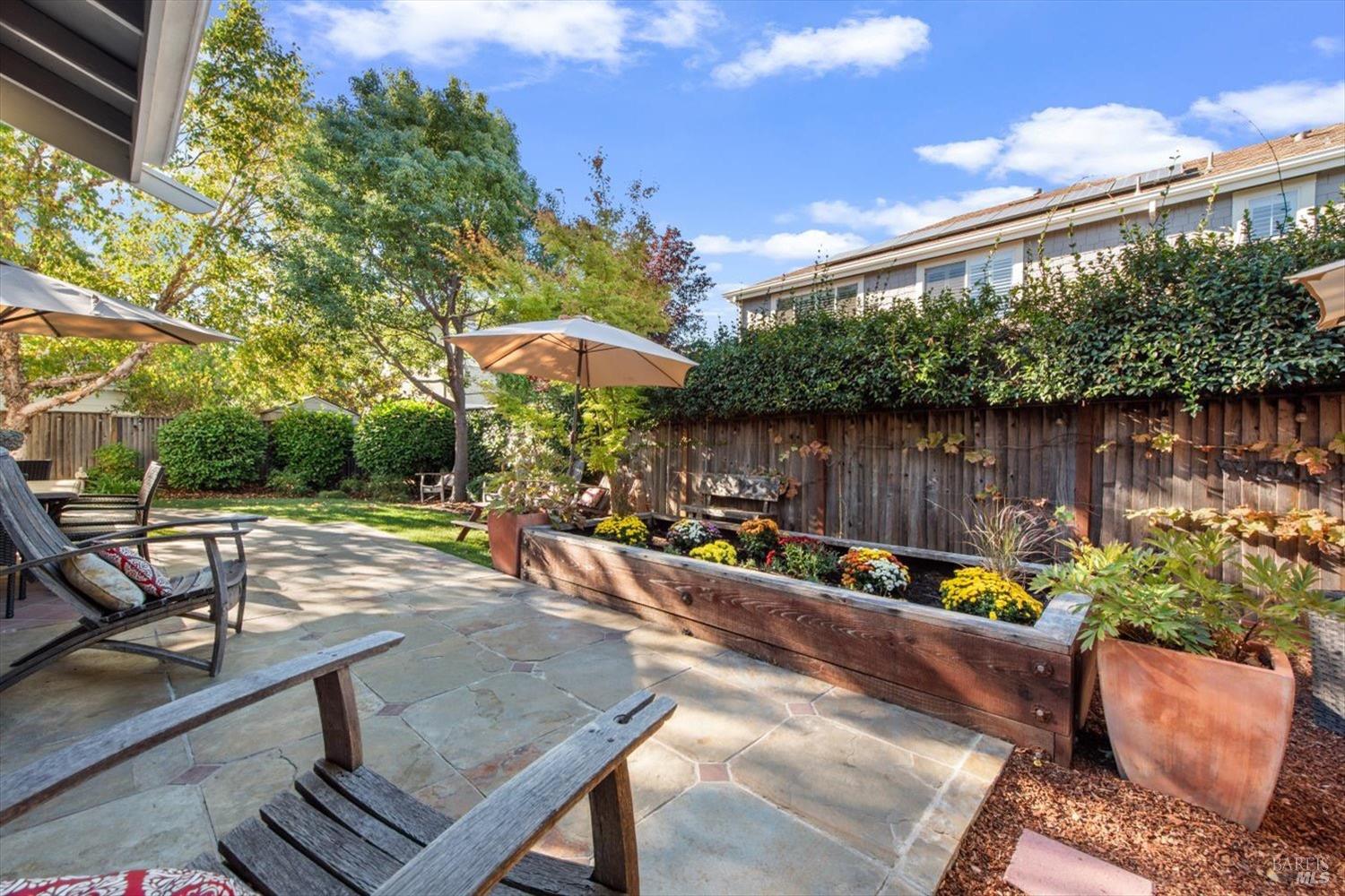 1127 Serendipity Way