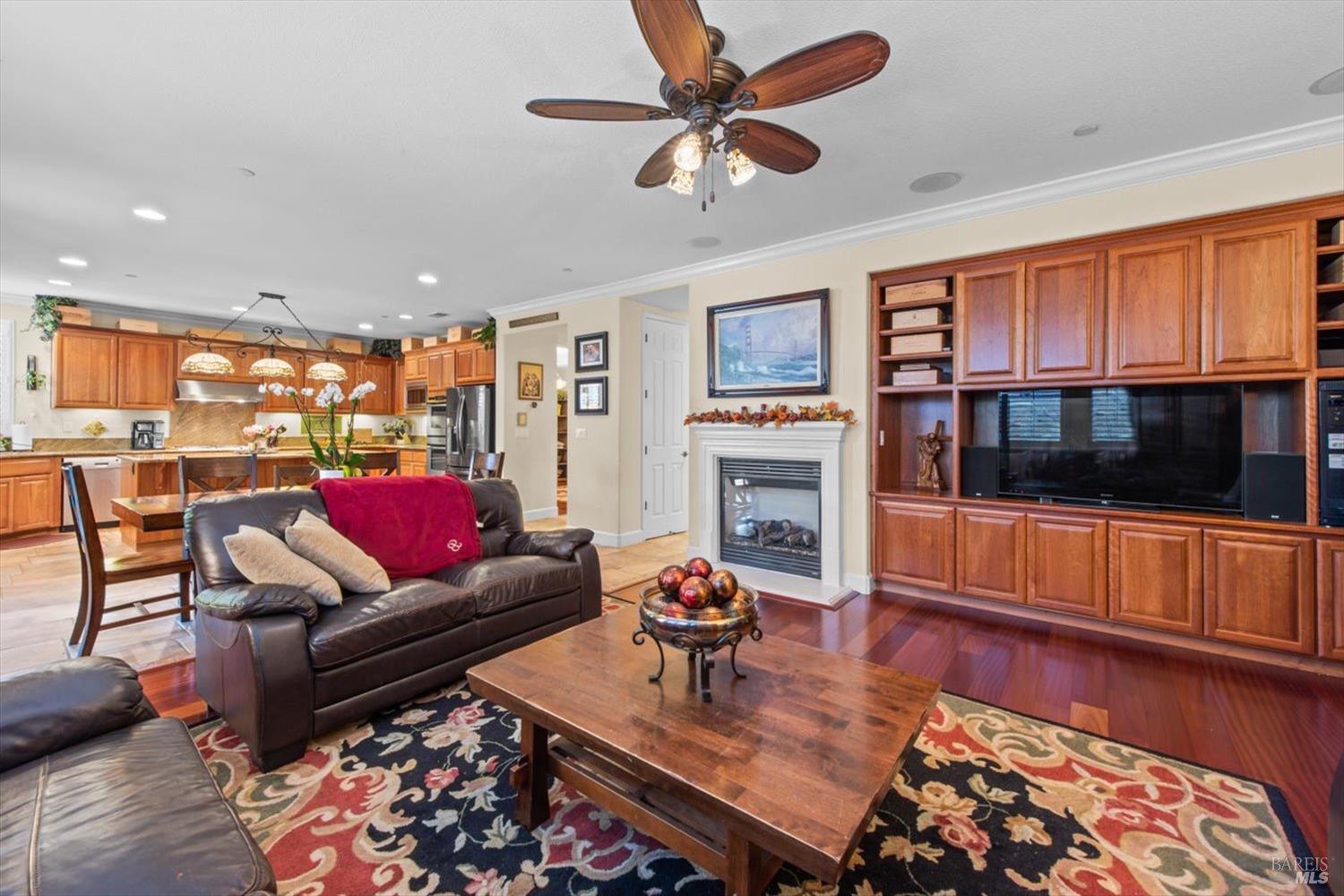 1127 Serendipity Way