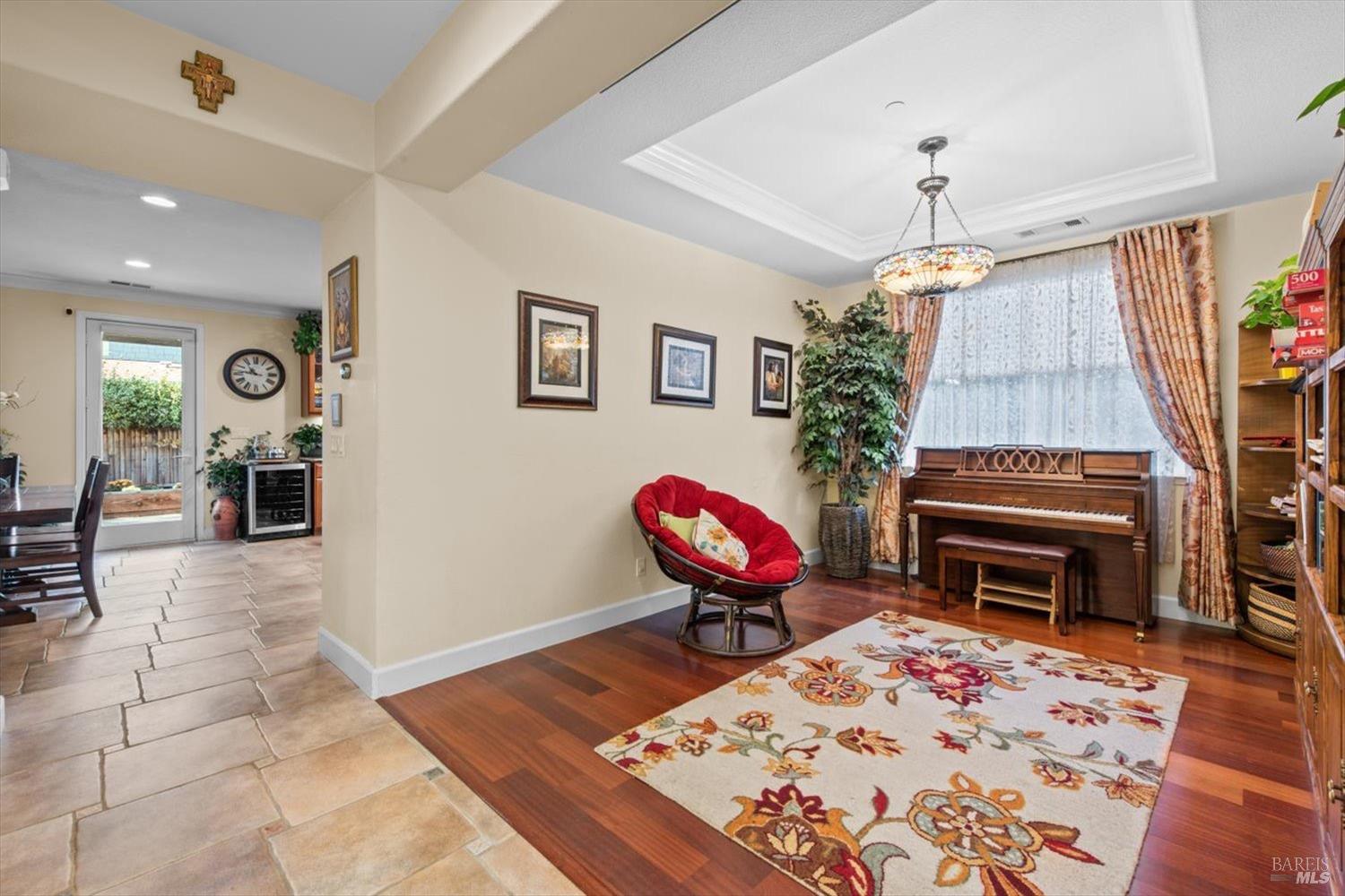 1127 Serendipity Way