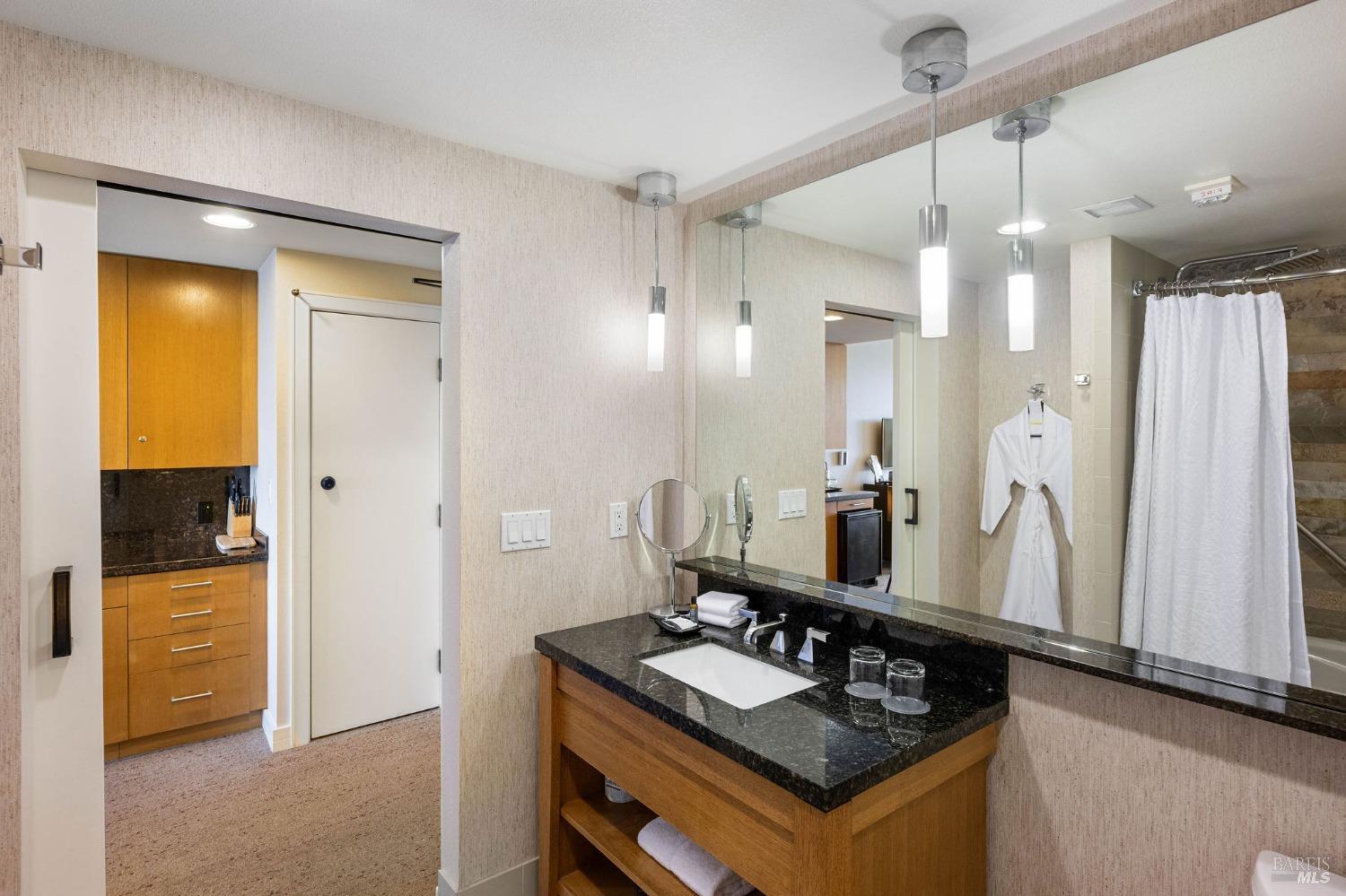 1314 Mckinstry Street Unit: 3054