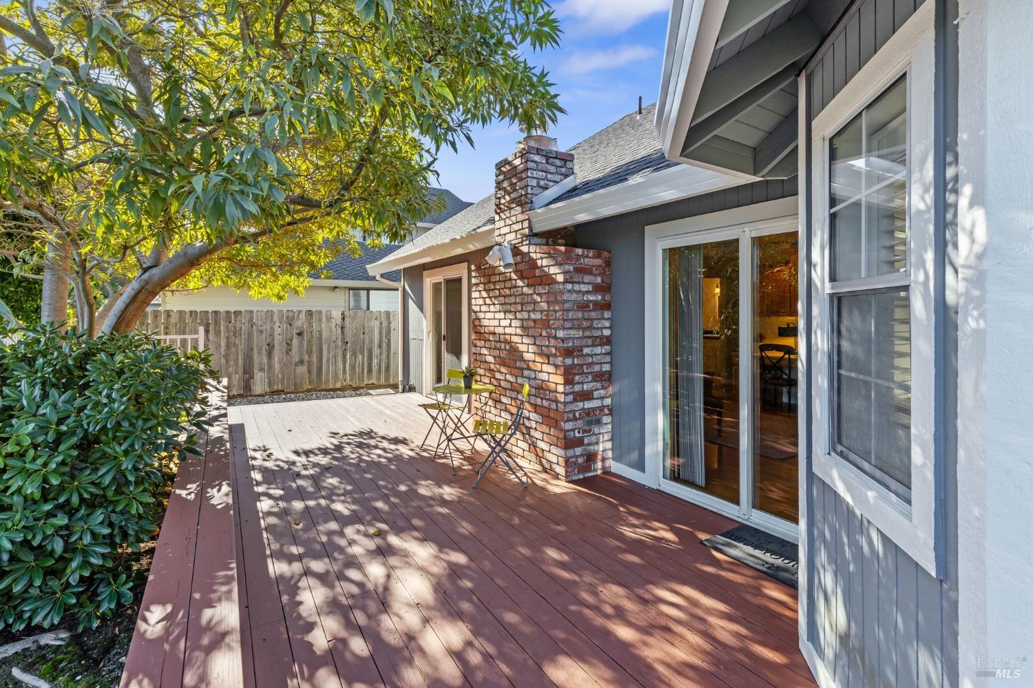 2431 Vine Hill Drive