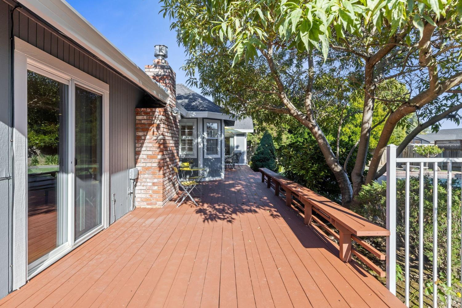 2431 Vine Hill Drive