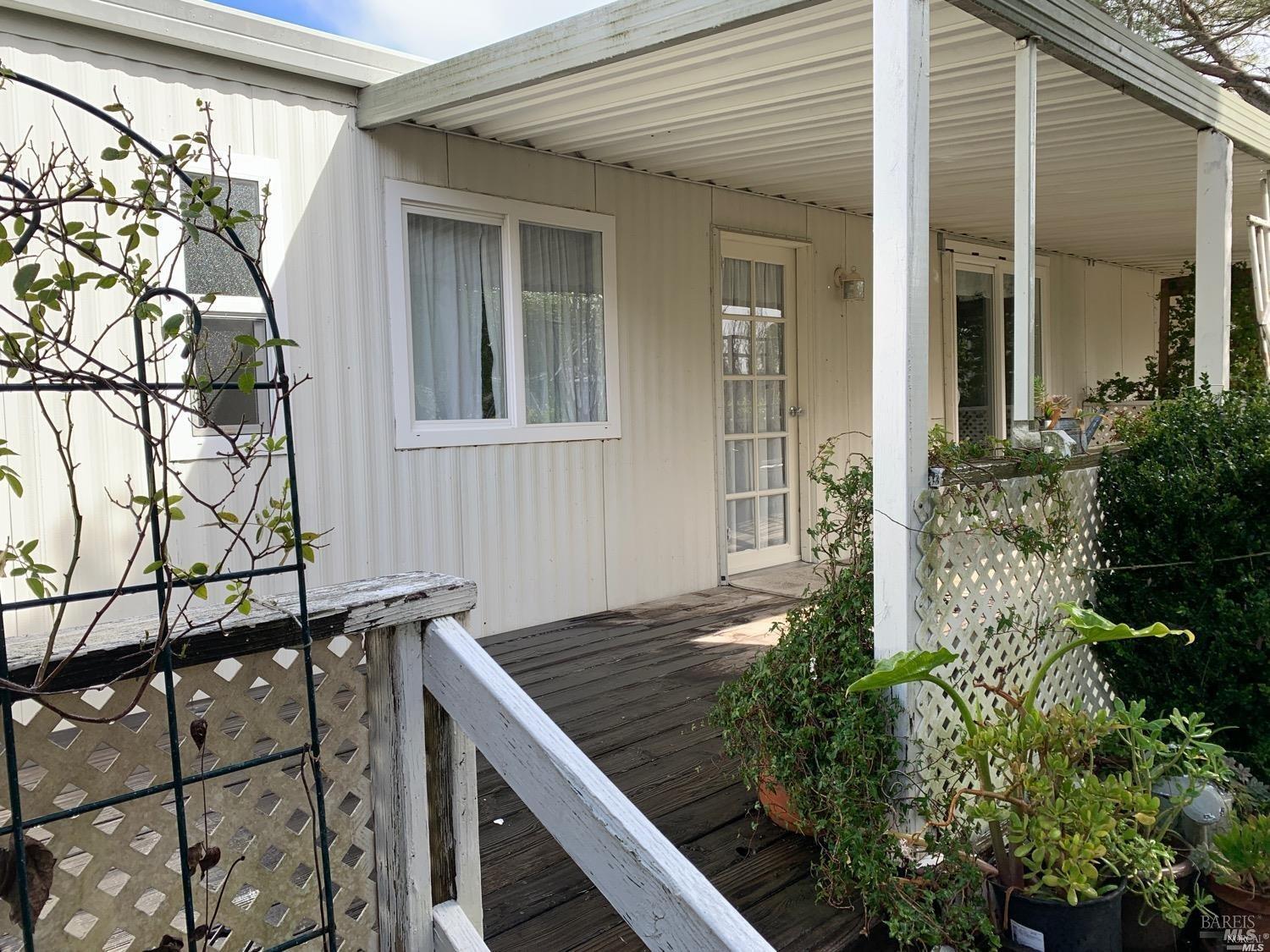 234 E Seven Flags Circle