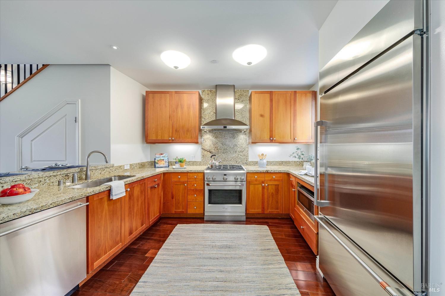 588 Main Street Unit: 318