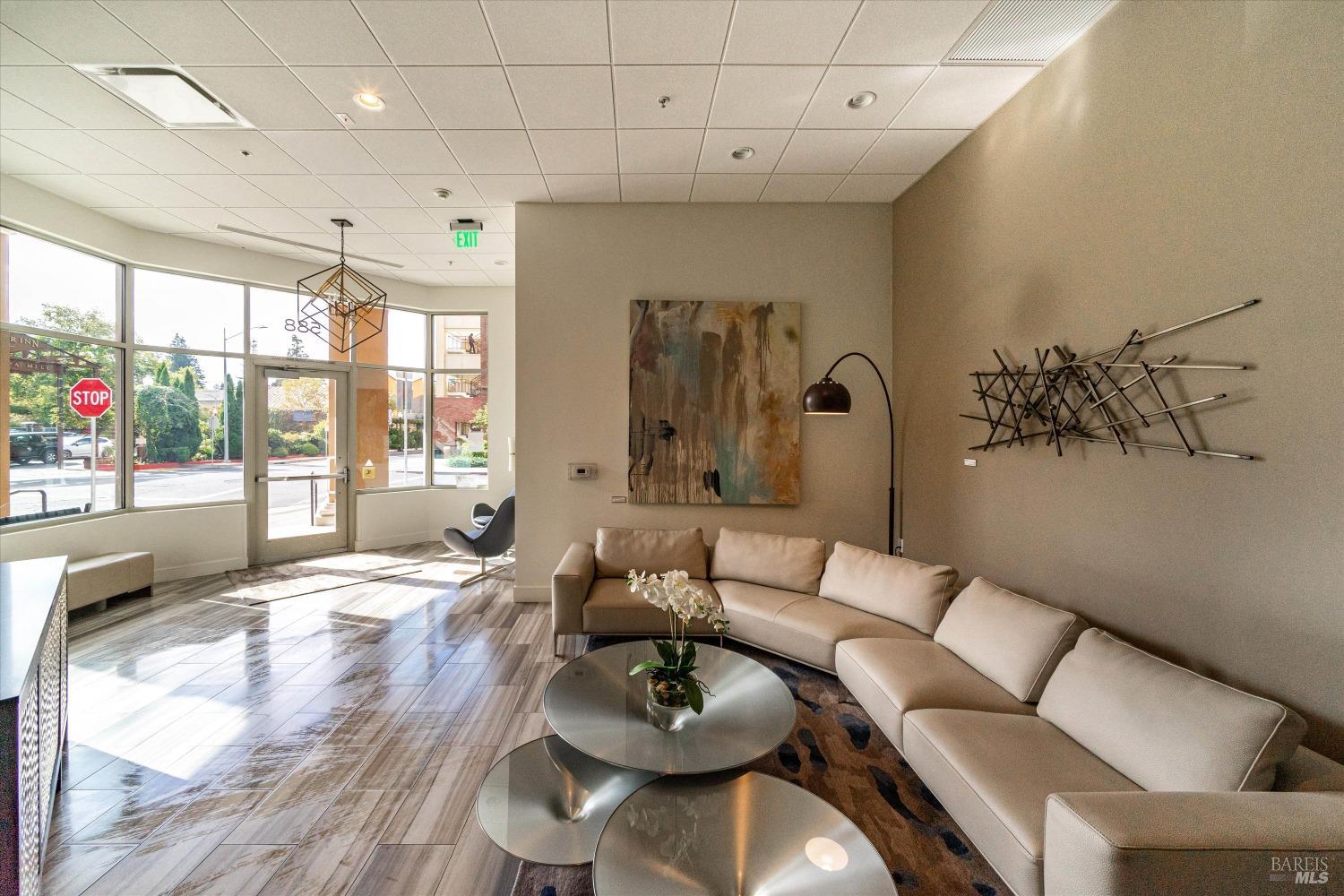 588 Main Street Unit: 318