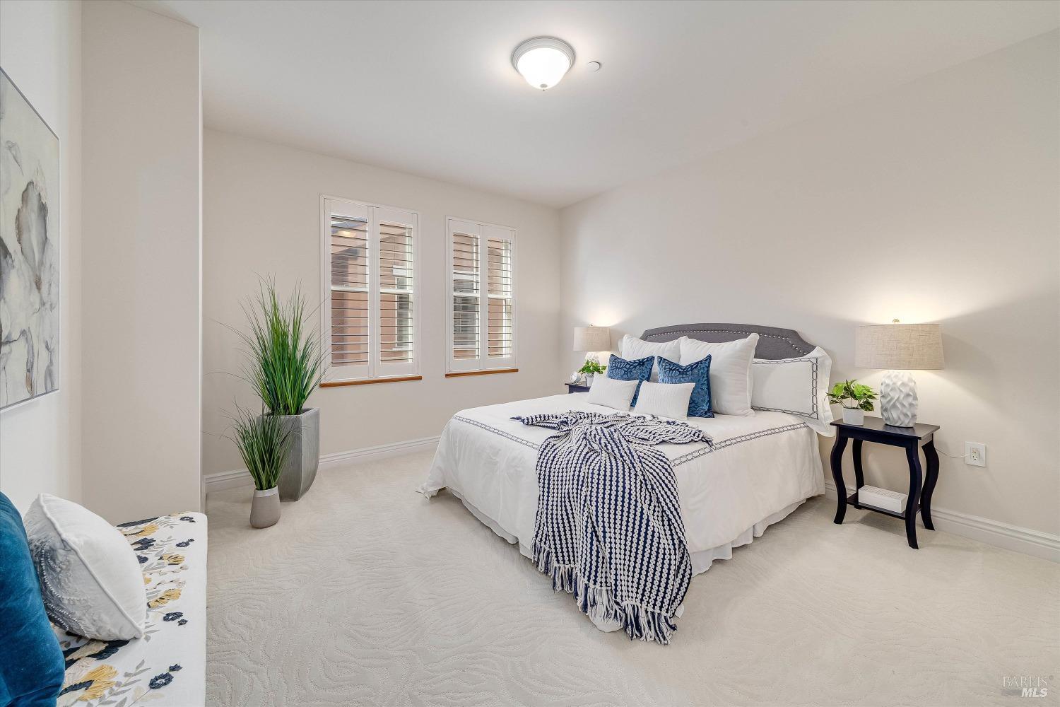 588 Main Street Unit: 318