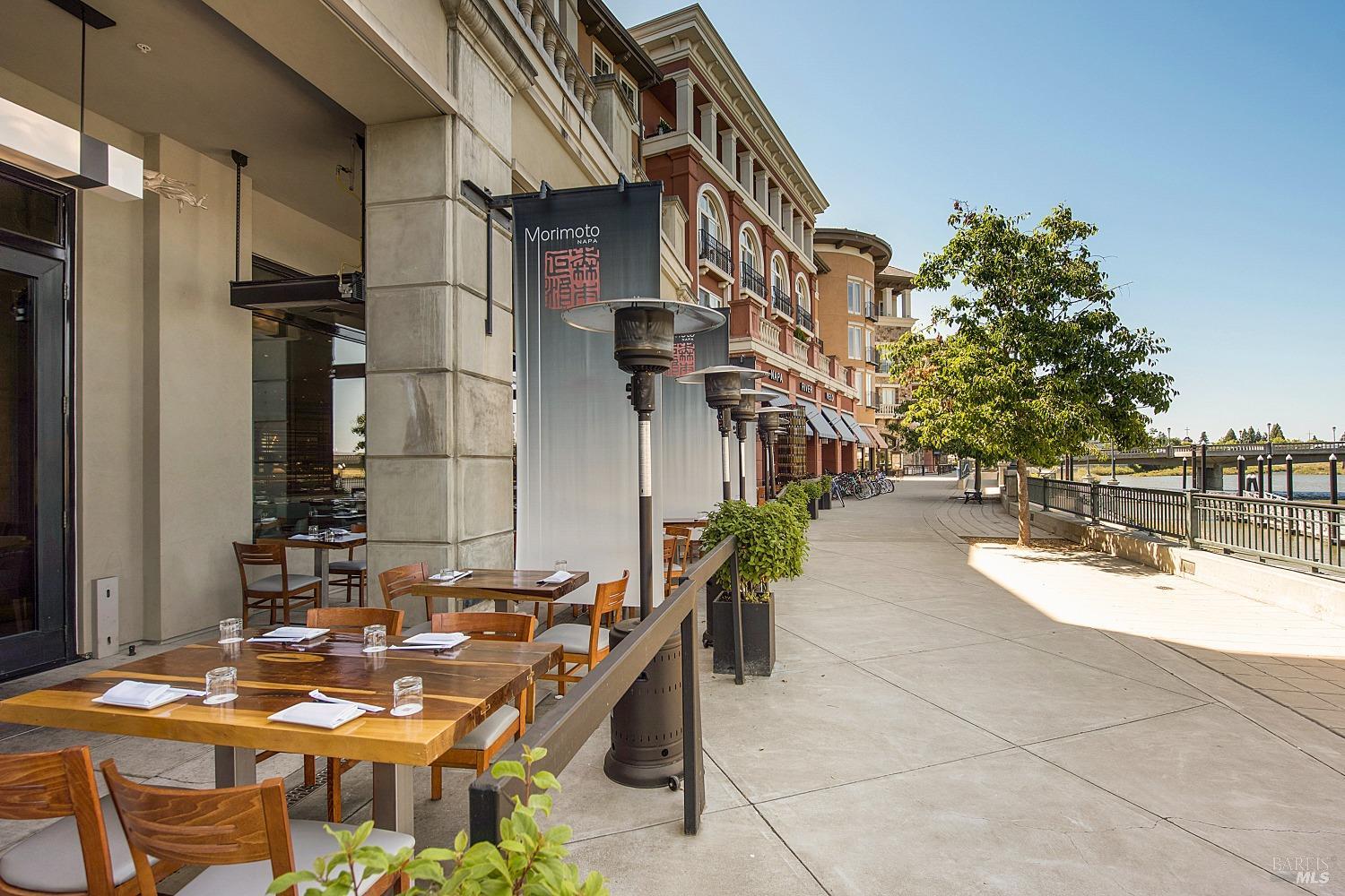 588 Main Street Unit: 318