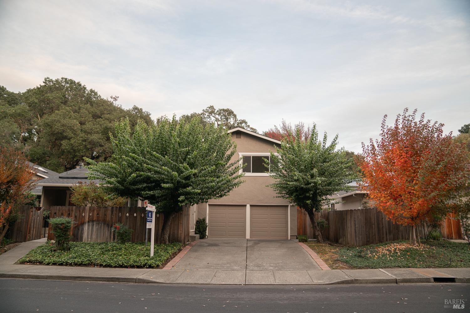 2592 Hidden Valley Lane