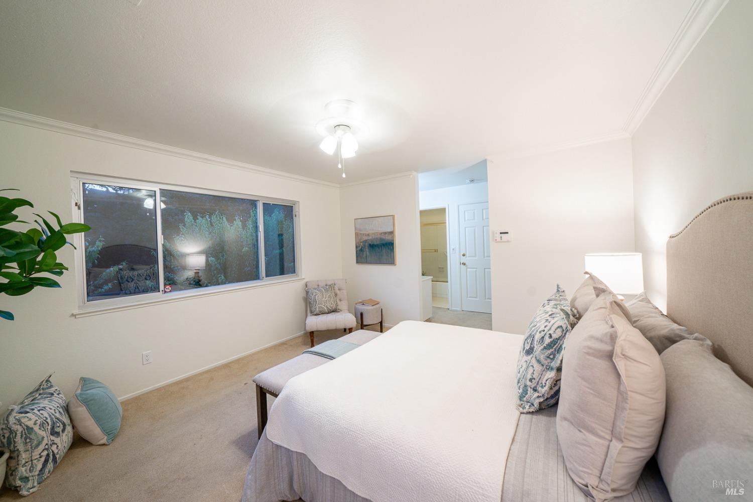 2592 Hidden Valley Lane