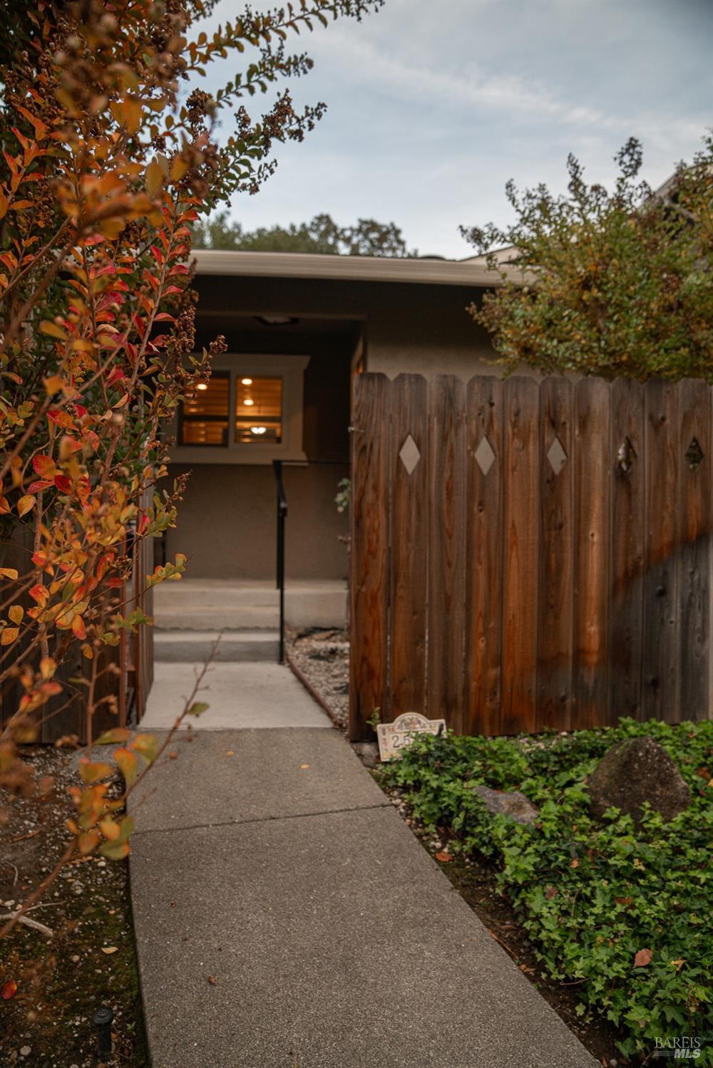 2592 Hidden Valley Lane