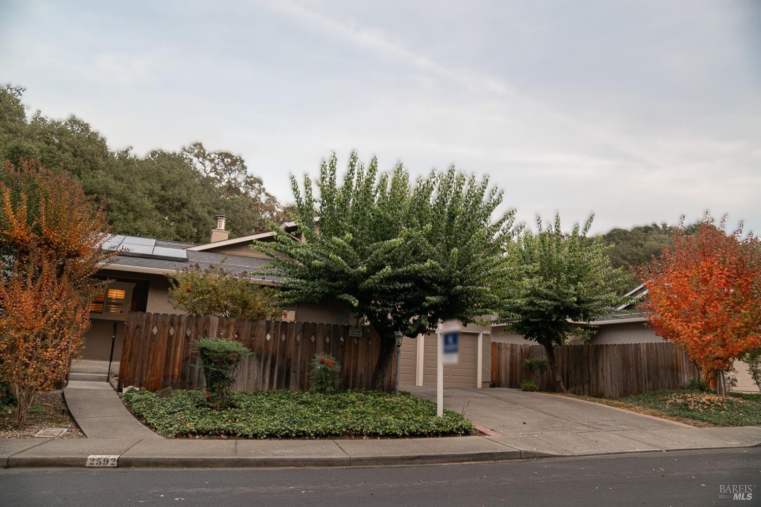 2592 Hidden Valley Lane