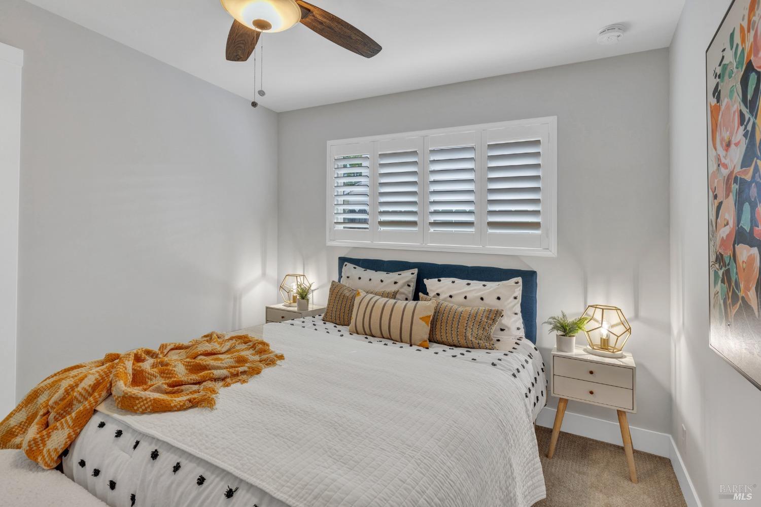 3256 Macfadden Street