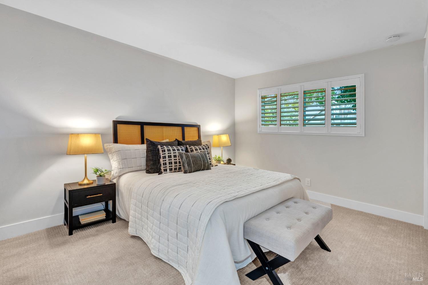 3256 Macfadden Street