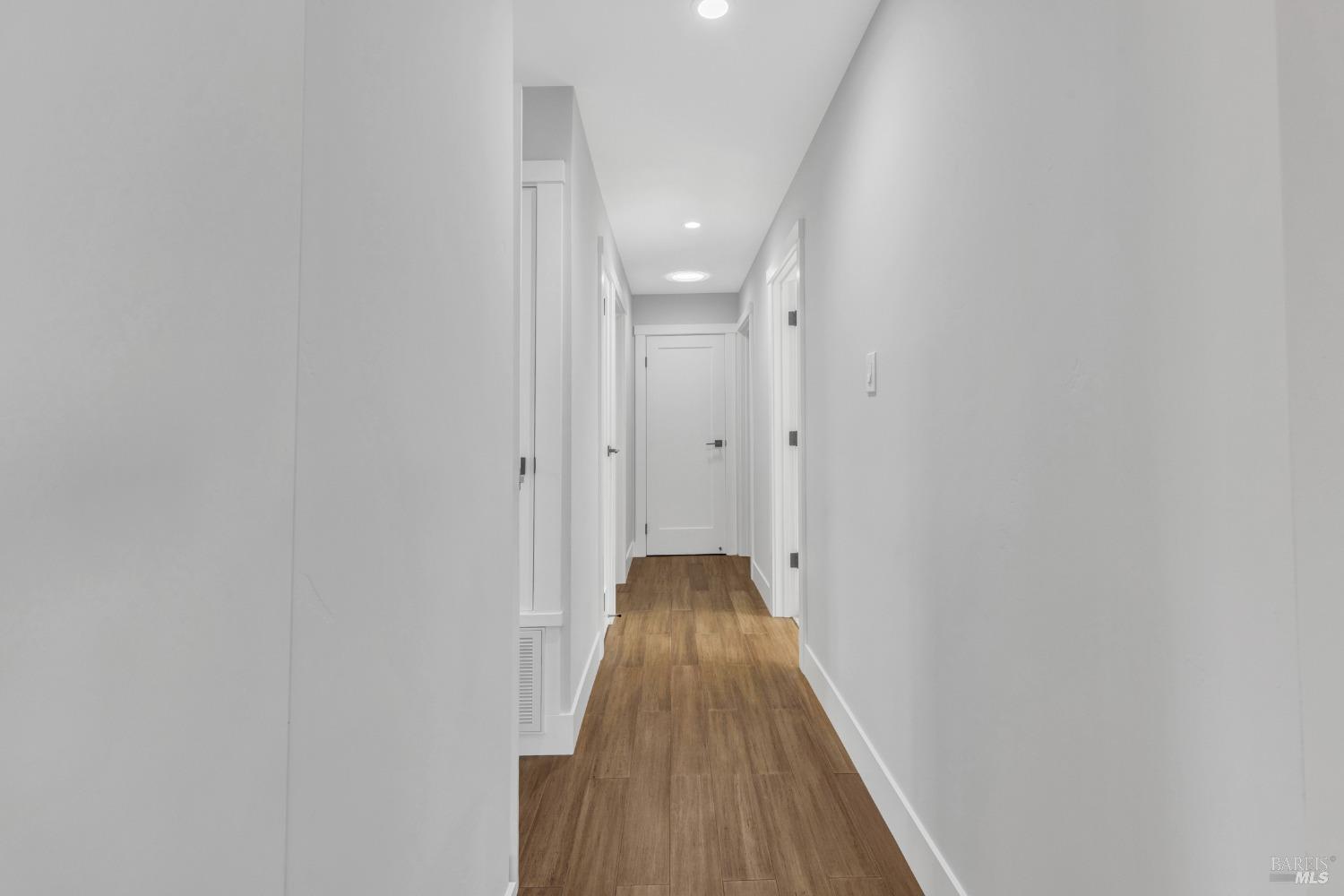 3256 Macfadden Street