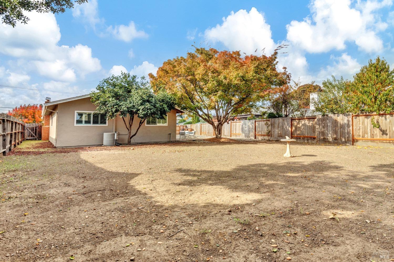 3256 Macfadden Street