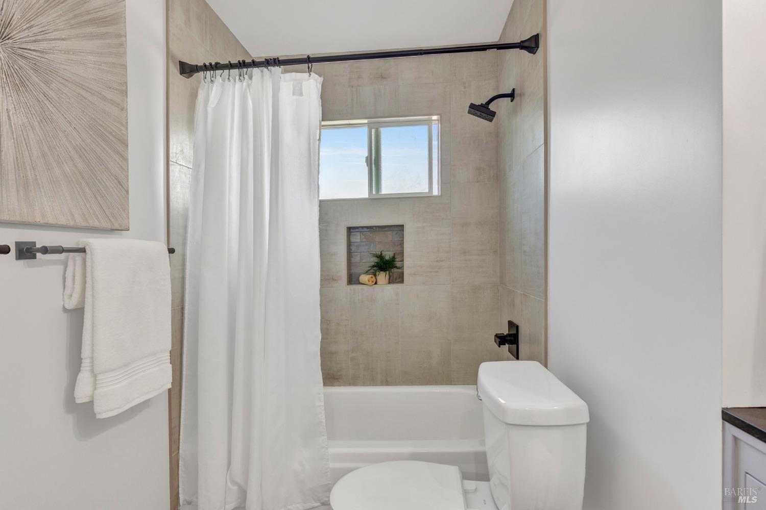 3256 Macfadden Street