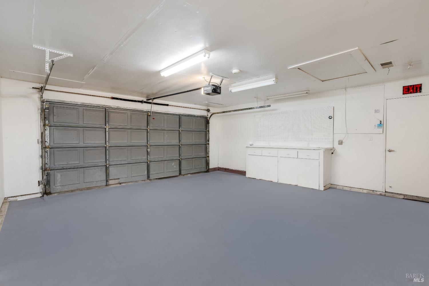 1219 El Centro Avenue