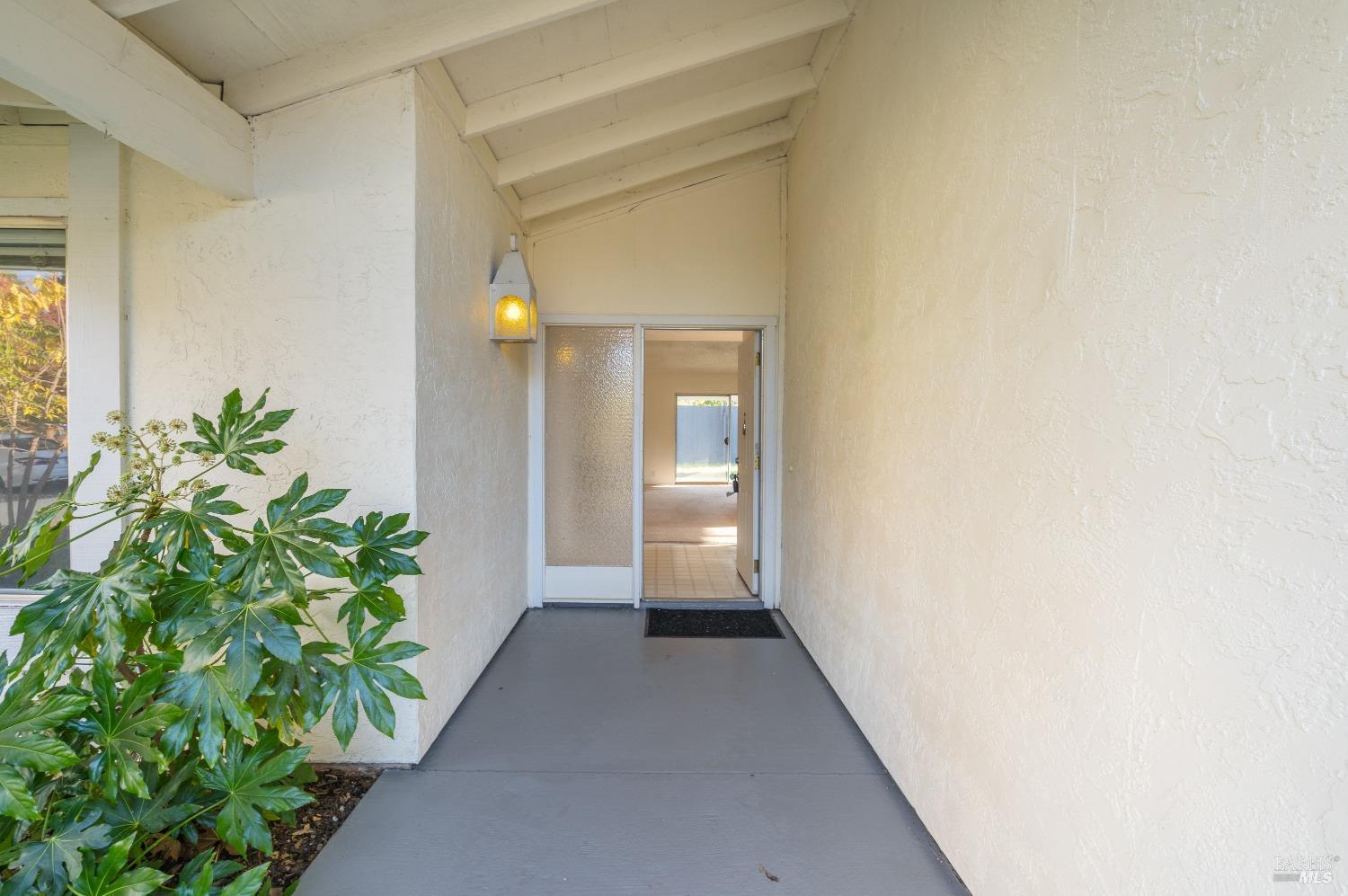 1219 El Centro Avenue