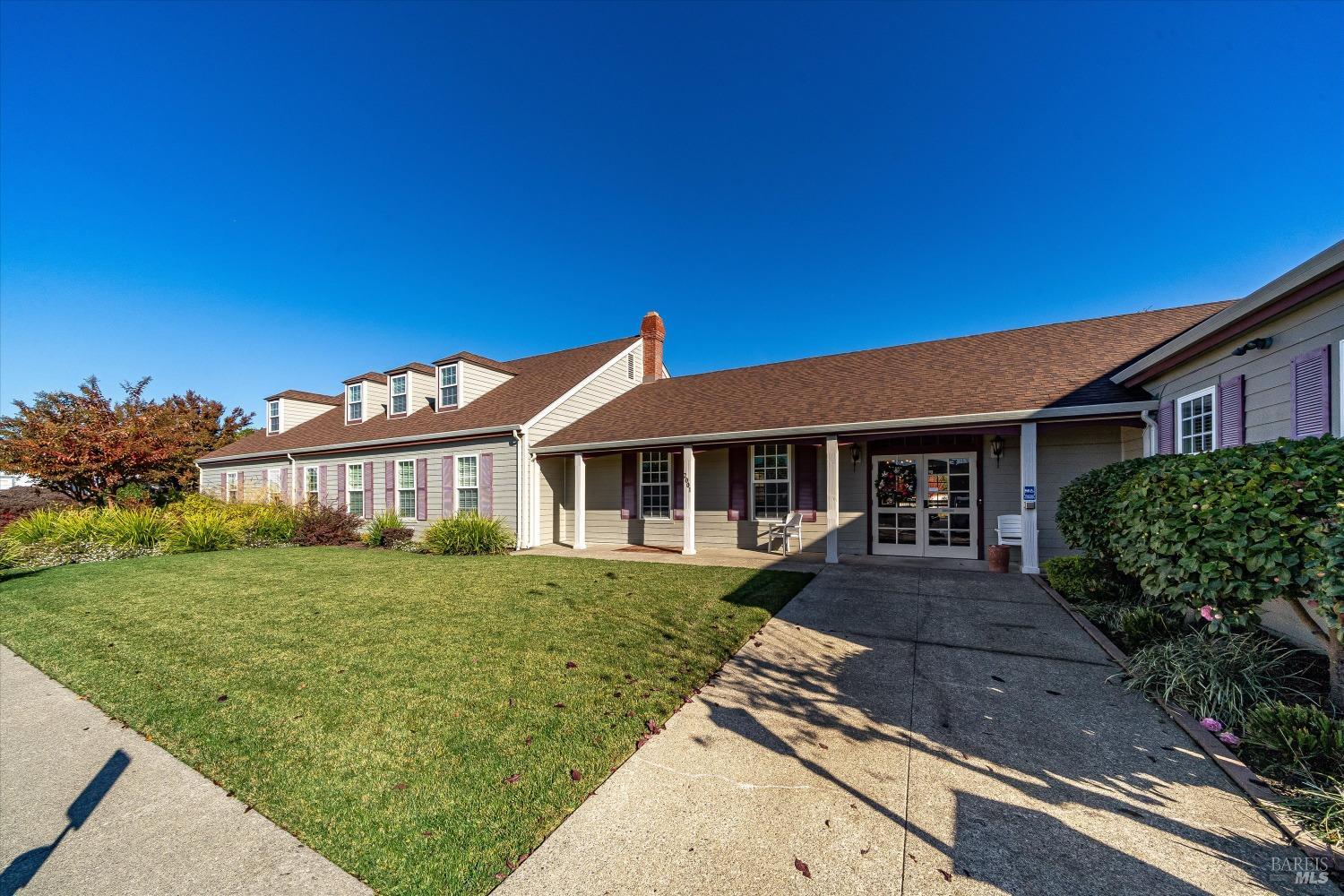 60 Falcon Crest Circle