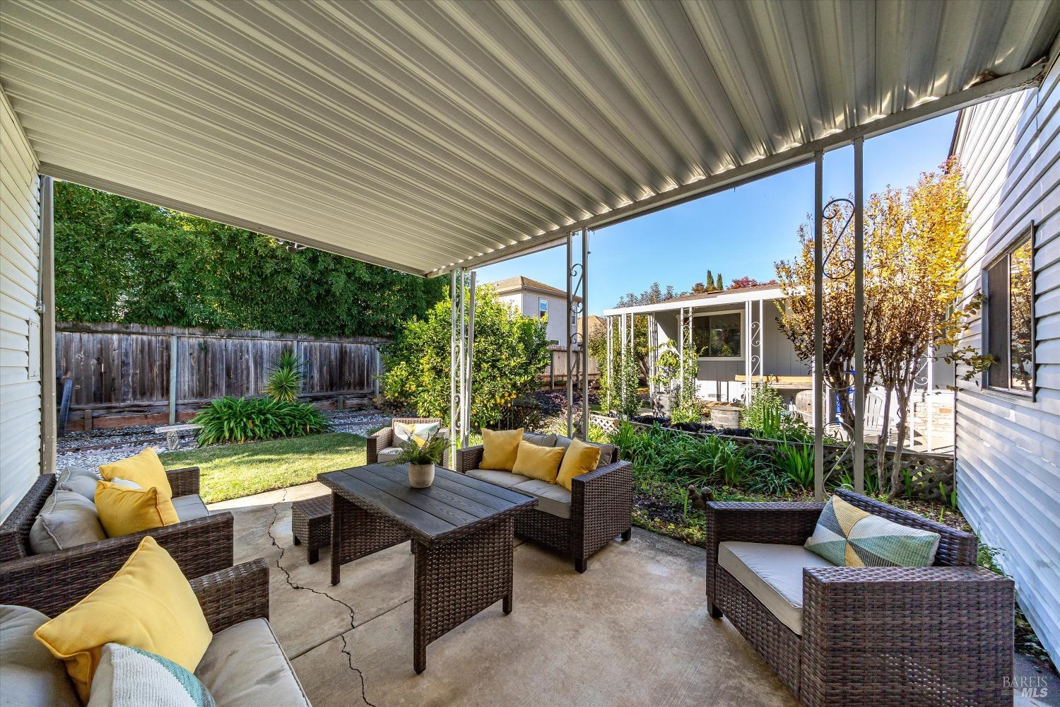 60 Falcon Crest Circle