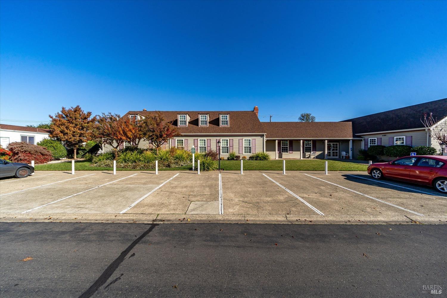 60 Falcon Crest Circle