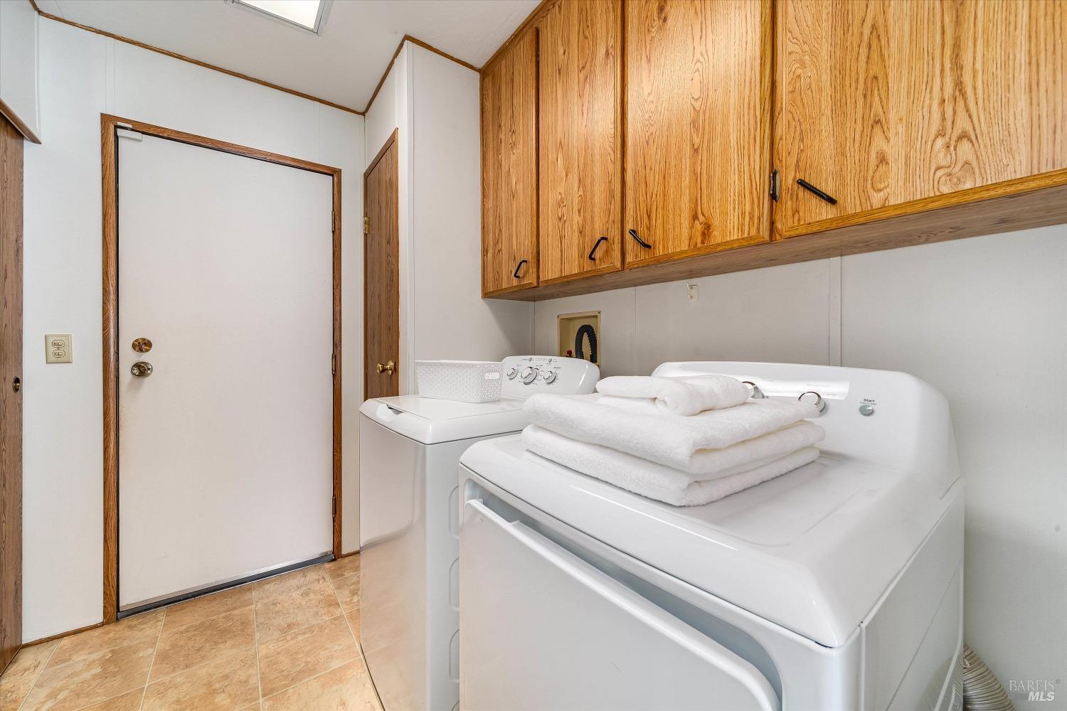 60 Falcon Crest Circle